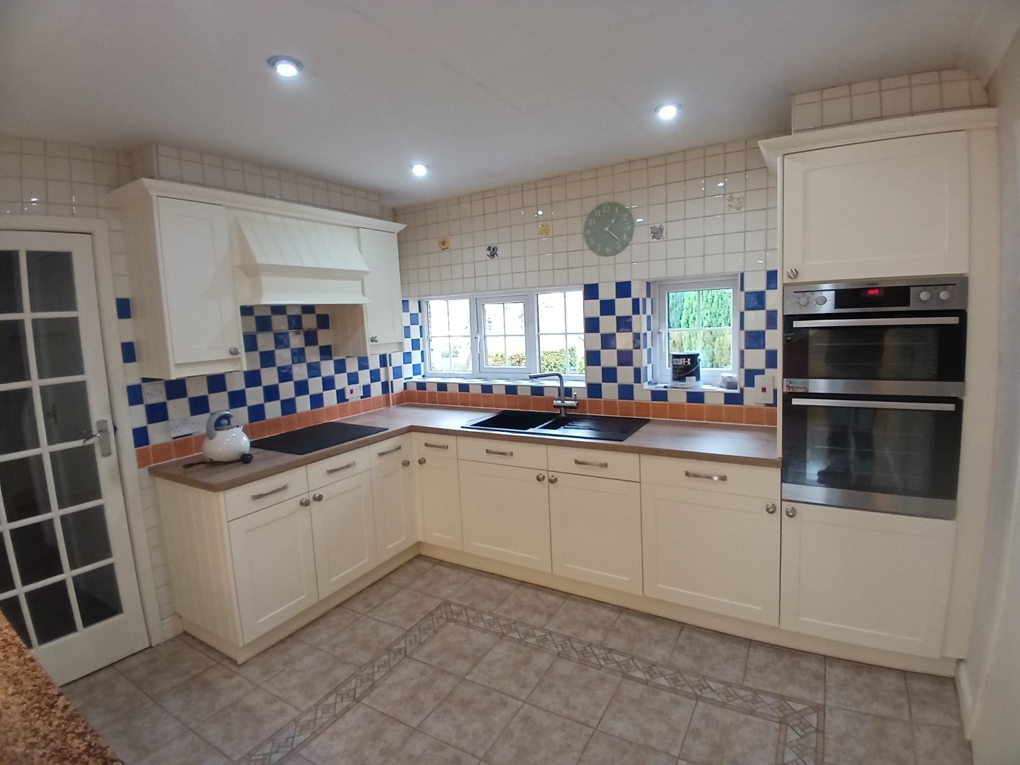 Kitchen spraying in Leeds by Gareth Thompson Decorator